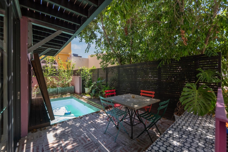 2 Bedroom Property for Sale in De Waterkant Western Cape